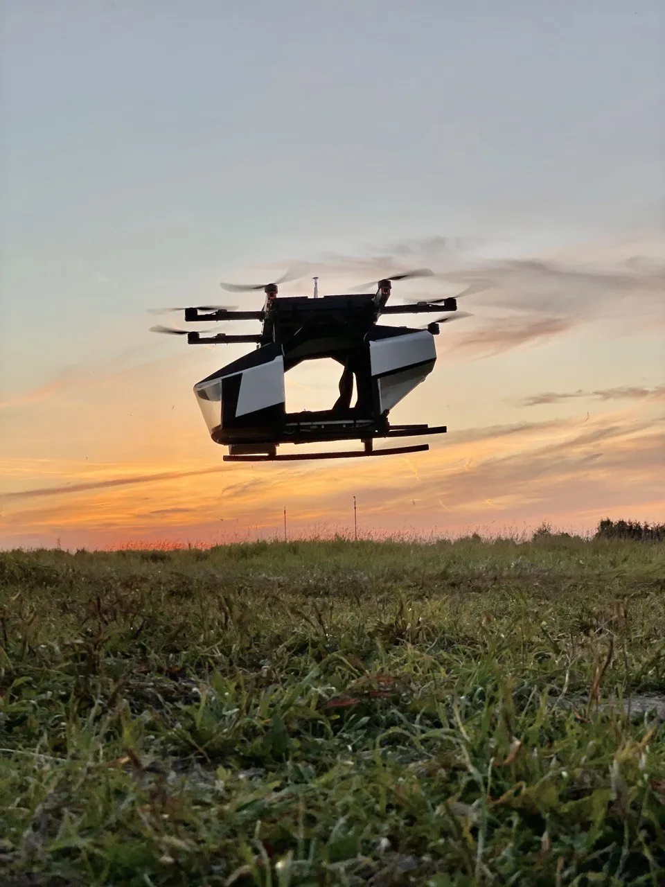 Экспериментальный летающий аппарат ховерборд